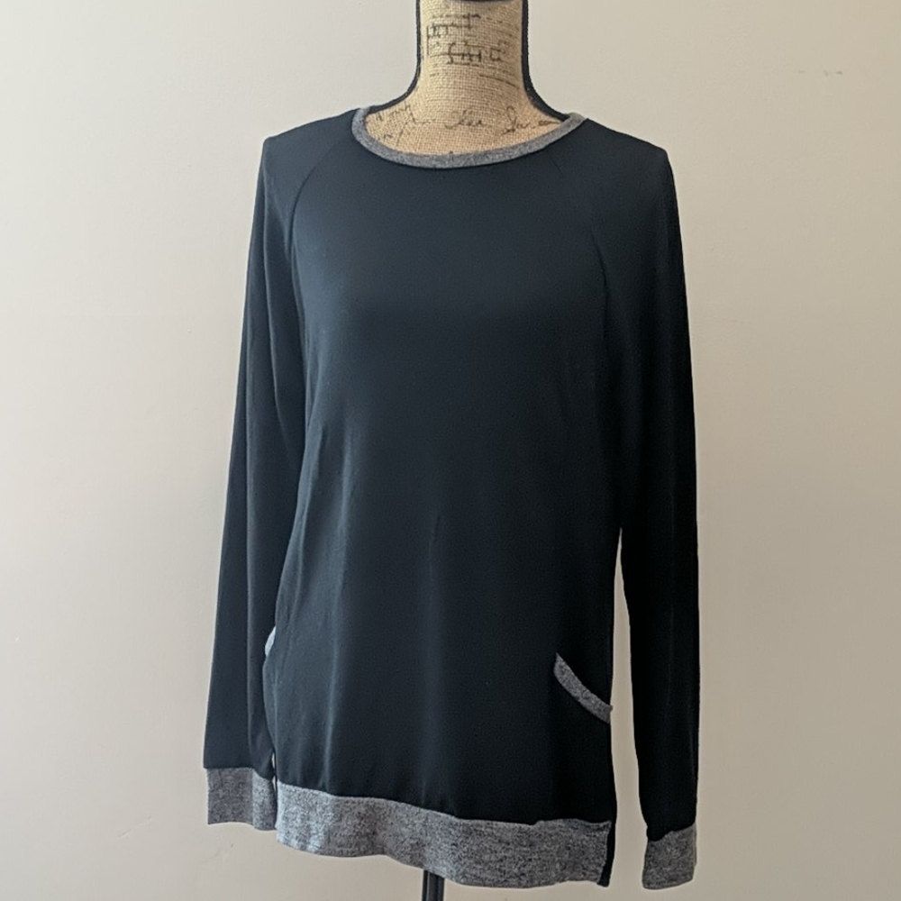 Black and grey sweater